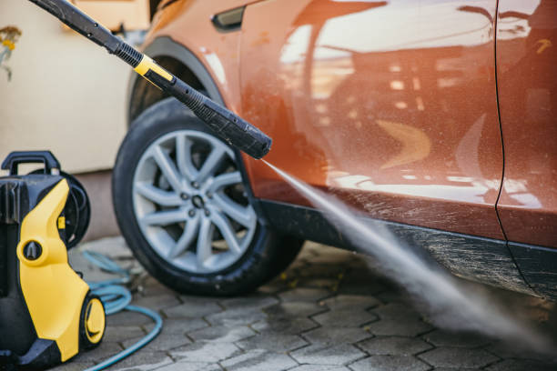 Best Commercial Building Pressure Washing  in Independence, OH