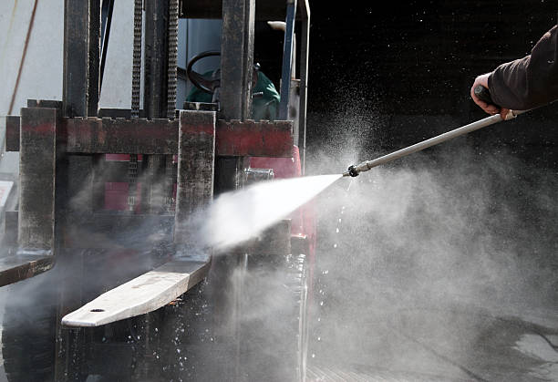 Best Sidewalk Pressure Washing  in Independence, OH