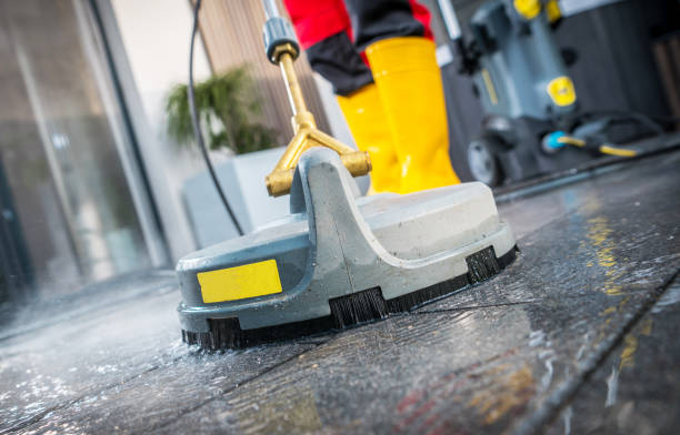 Best Deck Cleaning Services  in Independence, OH
